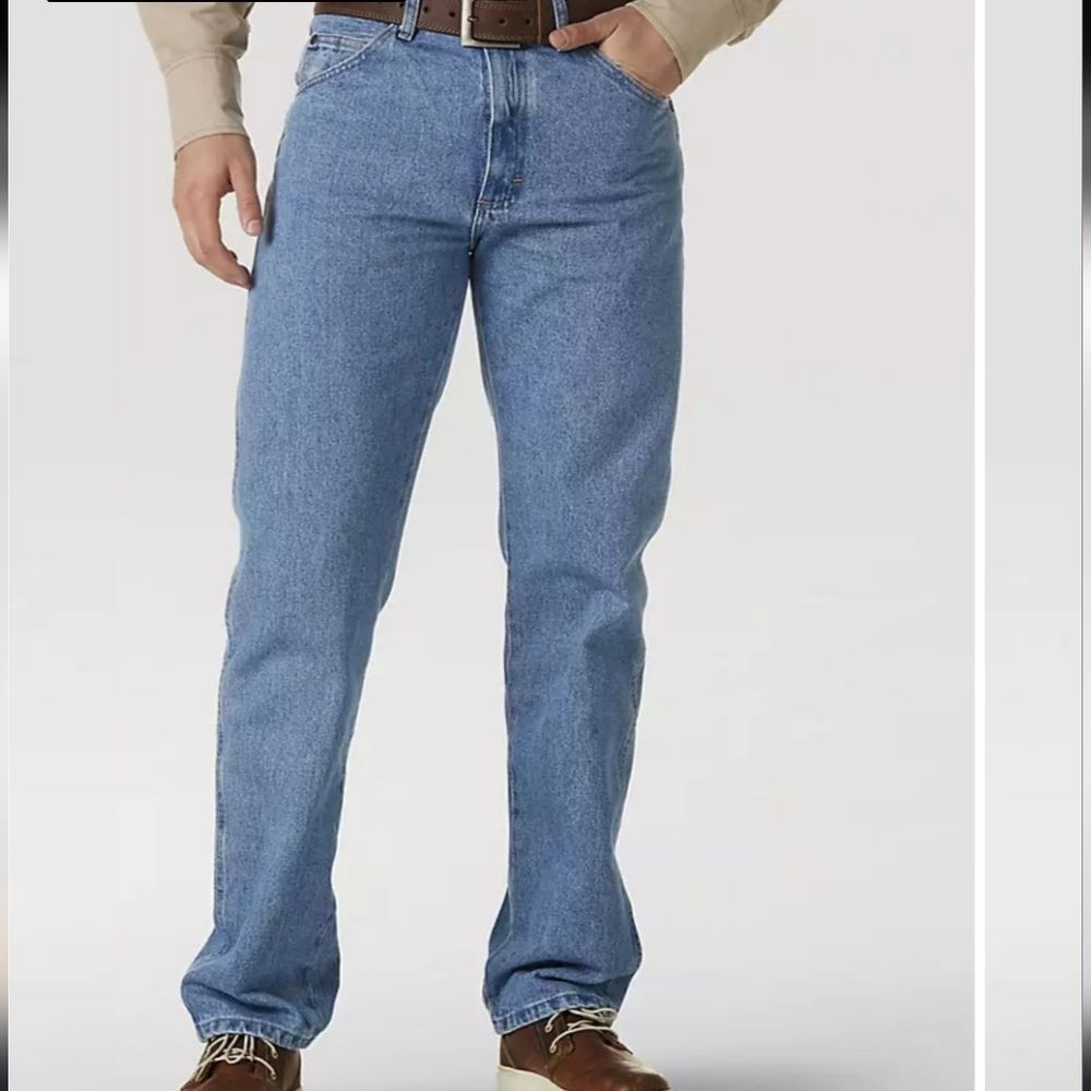 Wrangler Men's Regular Fit Light Blue Jeans